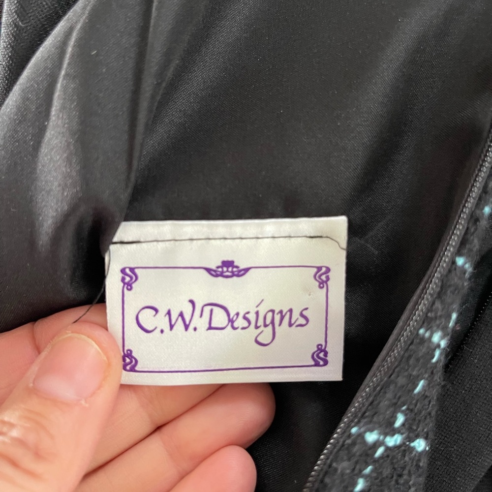 C.W. Designs - Picture 5 of 7